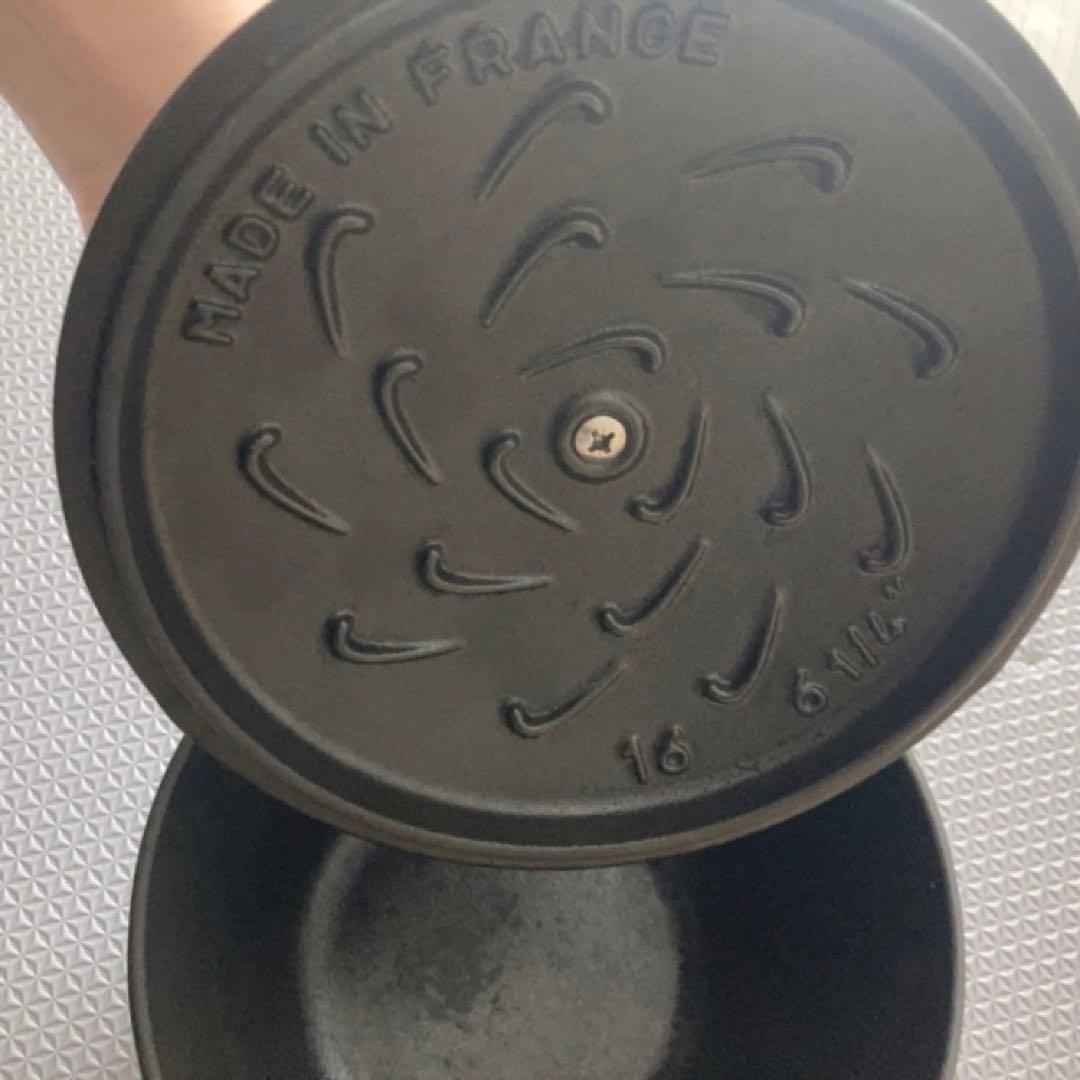 ストウブ　16cm ココット　デ　ゴハン　ブラック