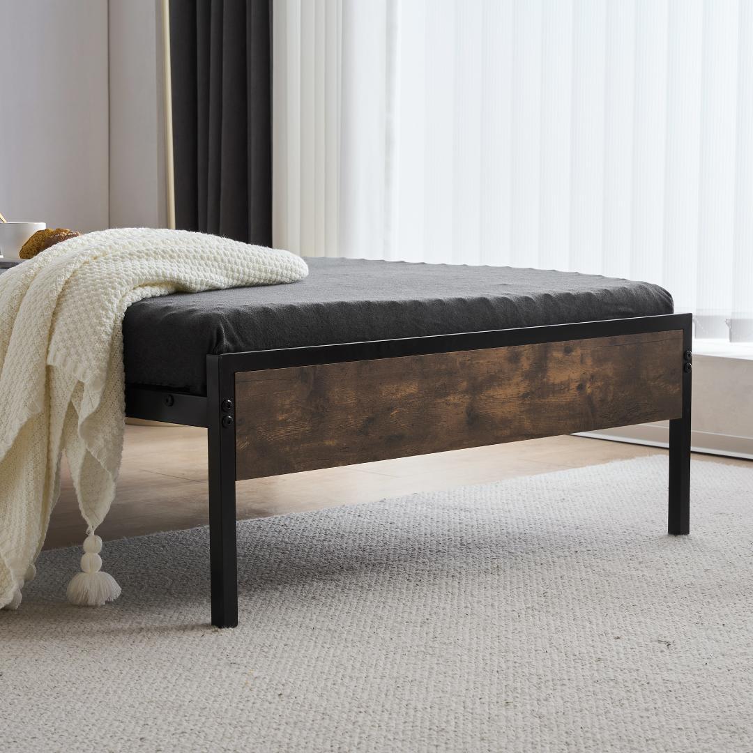 SD ベッドフレーム セミダブル セミダブルベッド パイプベッド コンセント付き