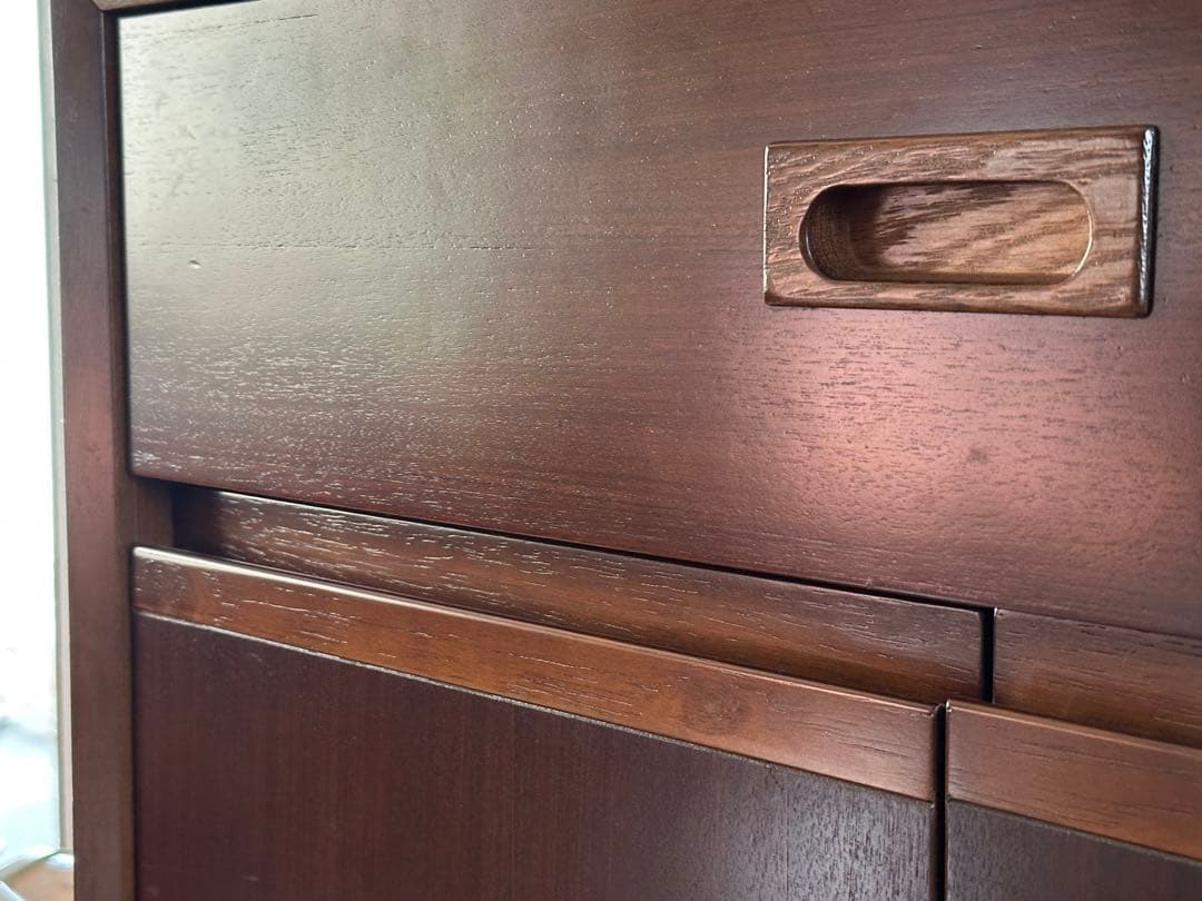 えみすけ　カリモク60 カップボード　北欧