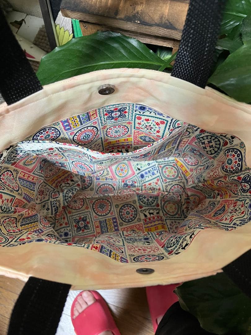 ハワイアンキルトバッグ　ハワイアンキルト　トートバッグ　イヌバッグ　ヤシの木