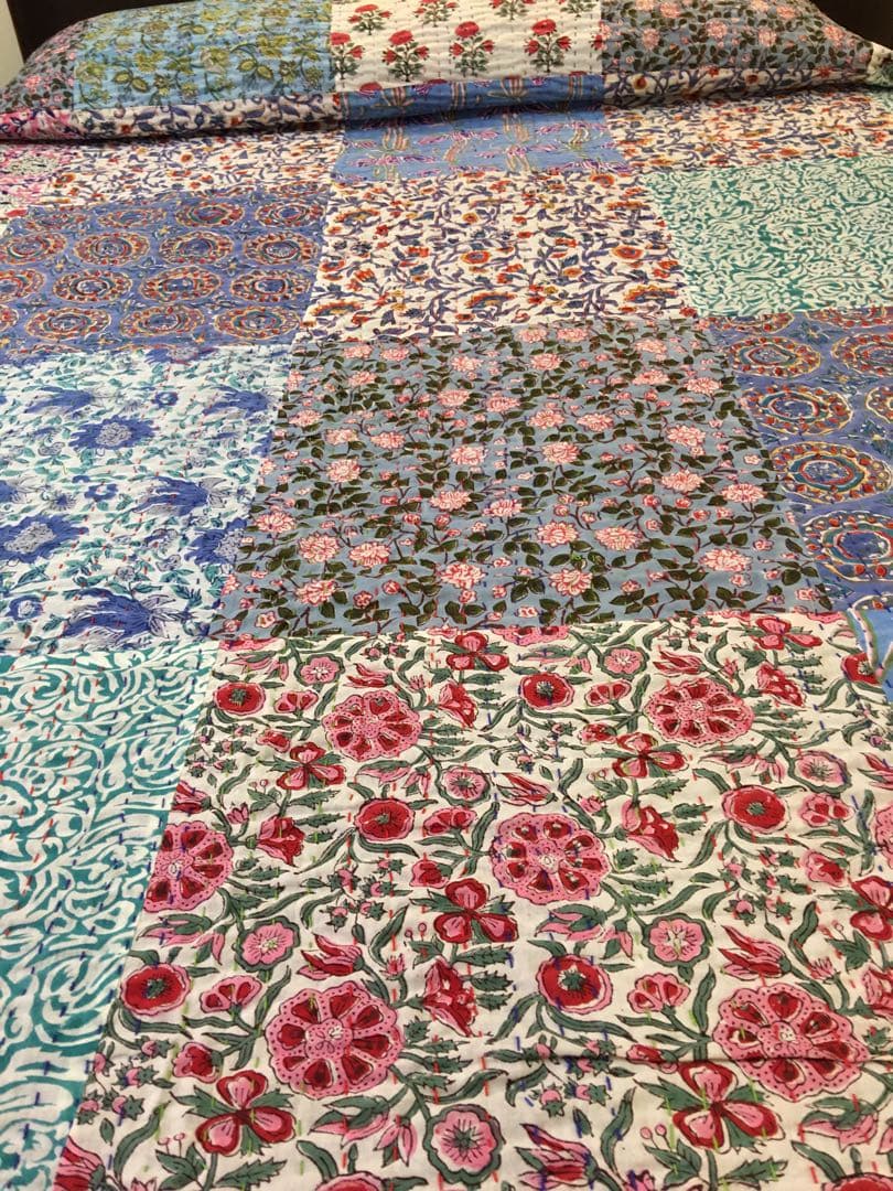 ブロックプリント　パッチワーク　マルチカバー  ベットカバー