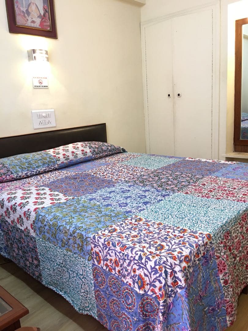 ブロックプリント　パッチワーク　マルチカバー  ベットカバー