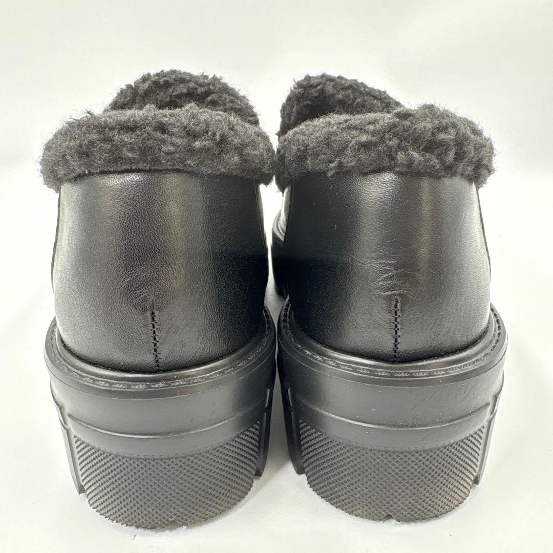 【未使用級】ヒルズアベニュー 厚底ローファー ムートン ボア チェーン 23.5