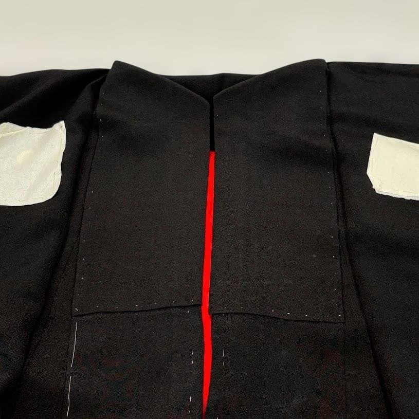 まりこさん専用　アンティーク　黒留袖　両褄　駒刺繍　大正ロマン　正絹　J101