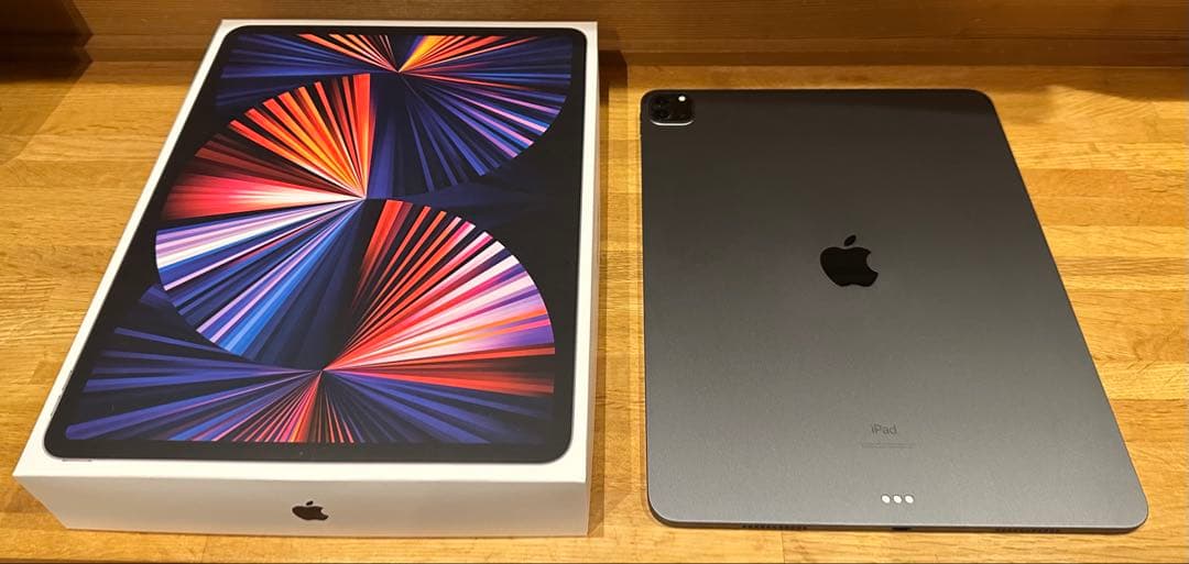 iPad Pro 12.9 第5世代 256GB ペンシル キーボード