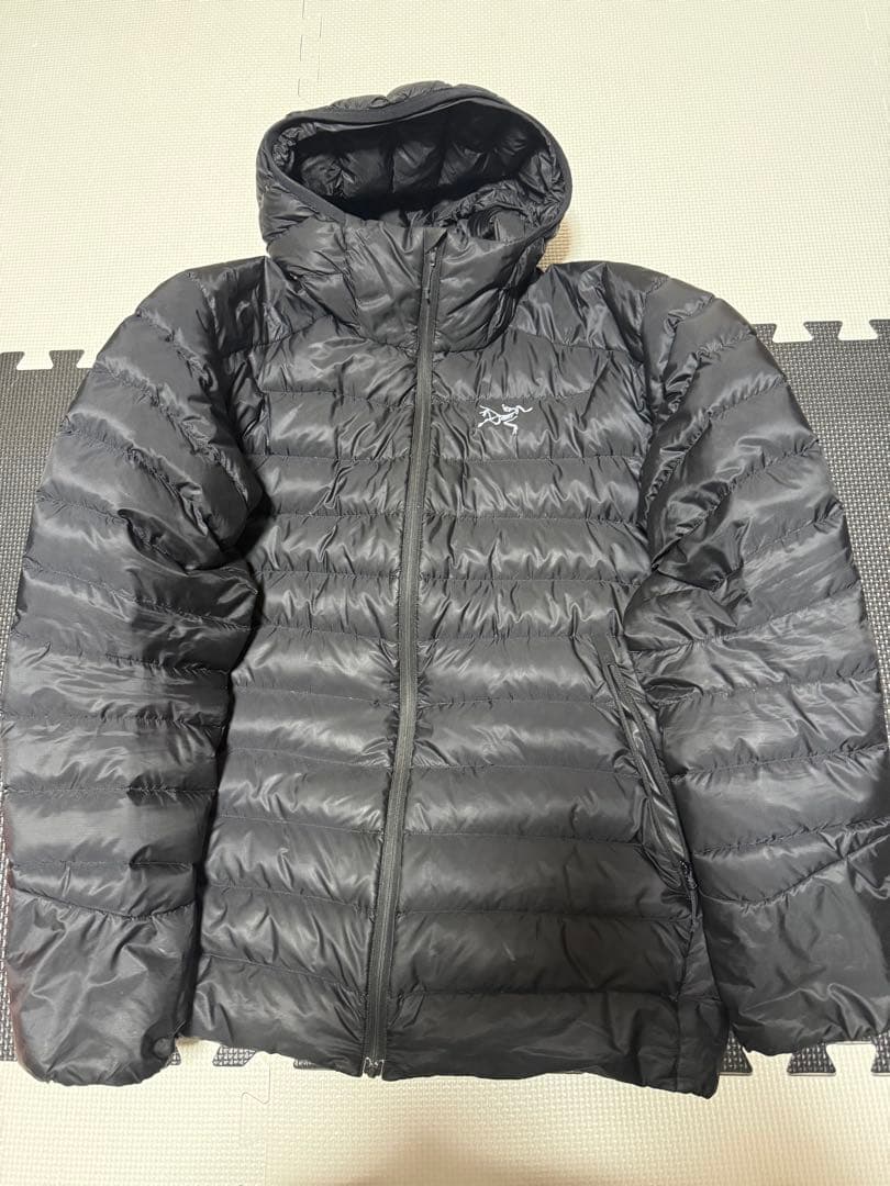 Arc'teryx ブラック　セリウムダウン