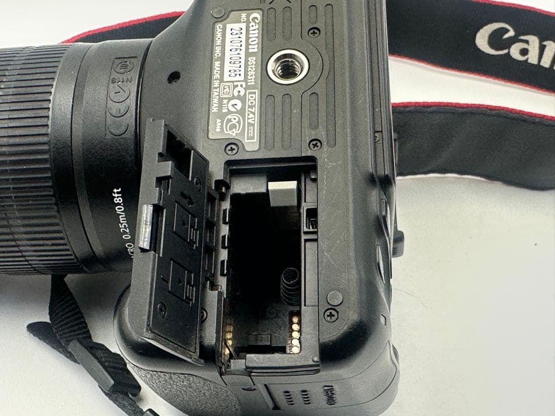 Canon EOS Kiss X5 デジタル一眼レフカメラ