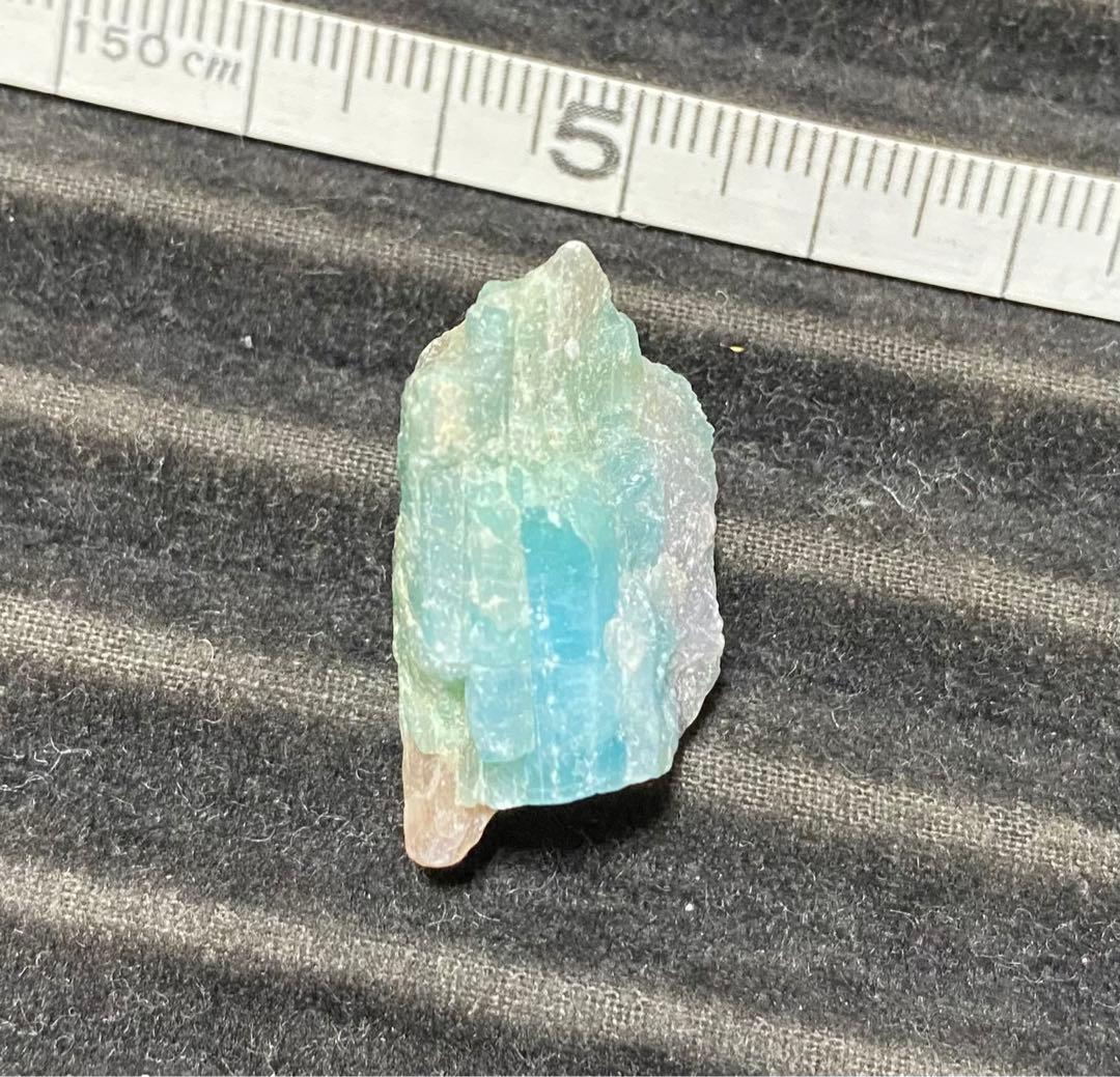 パライバトルマリン原石⑰