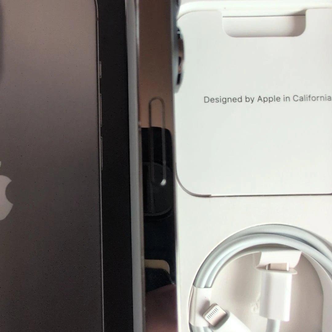 【美品】Apple iPhone 13 Pro