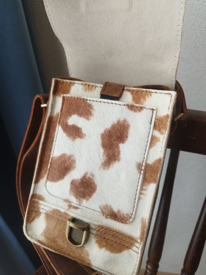 Dr.Martens リポーターバッグ ショルダーバッグ 牛柄 ドクターマーチン