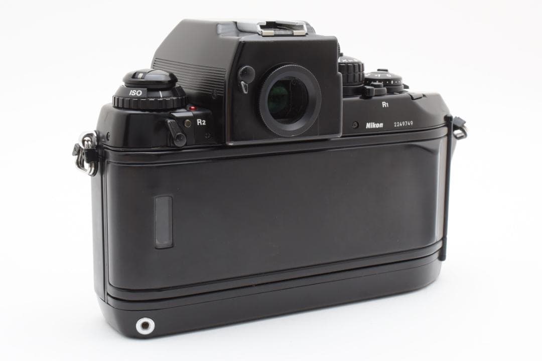 【動作品】Nikon F4 ボディ シャッター・巻き上げOK　液晶難あり