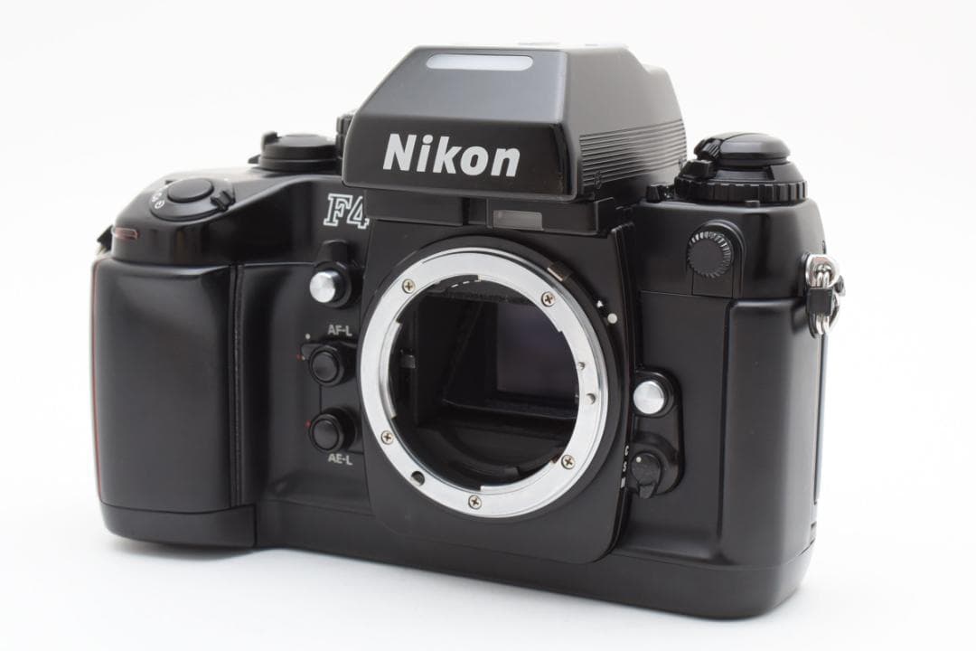 【動作品】Nikon F4 ボディ シャッター・巻き上げOK　液晶難あり