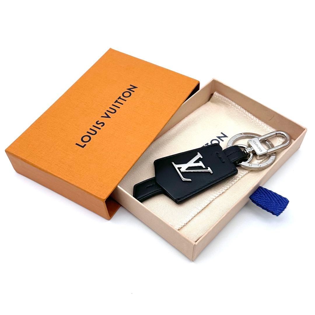 美品✨ルイヴィトン LV クロッシュ クレ キーホルダー M68020 ブラック