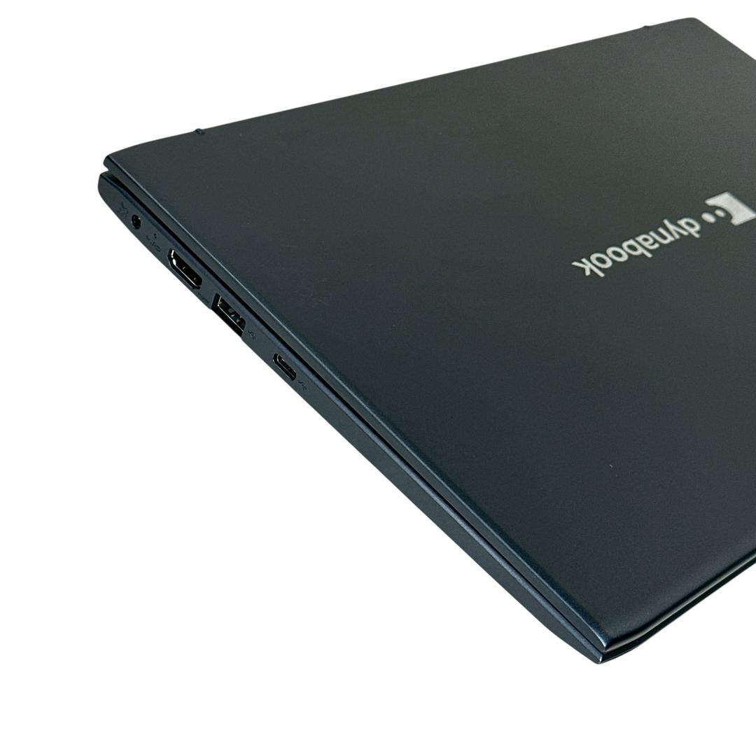 【極美品】東芝　2023年製 i5 16GB 256G ノートパソコン 787