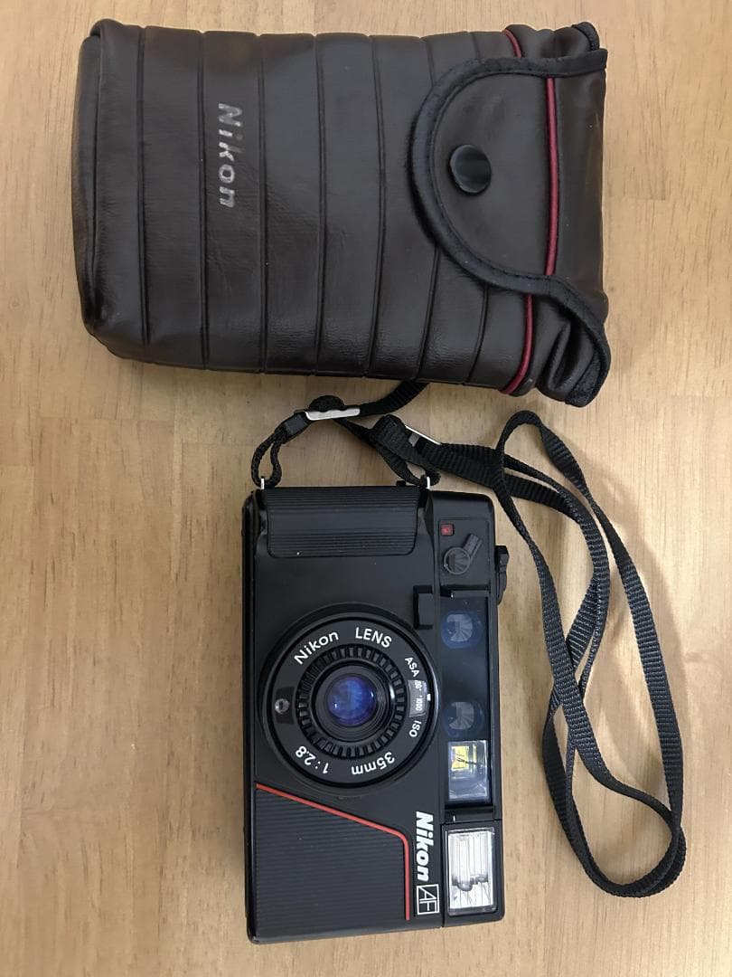 【訳あり】Nikon L35 AF ASA1000 コンパクトフィルムカメラ