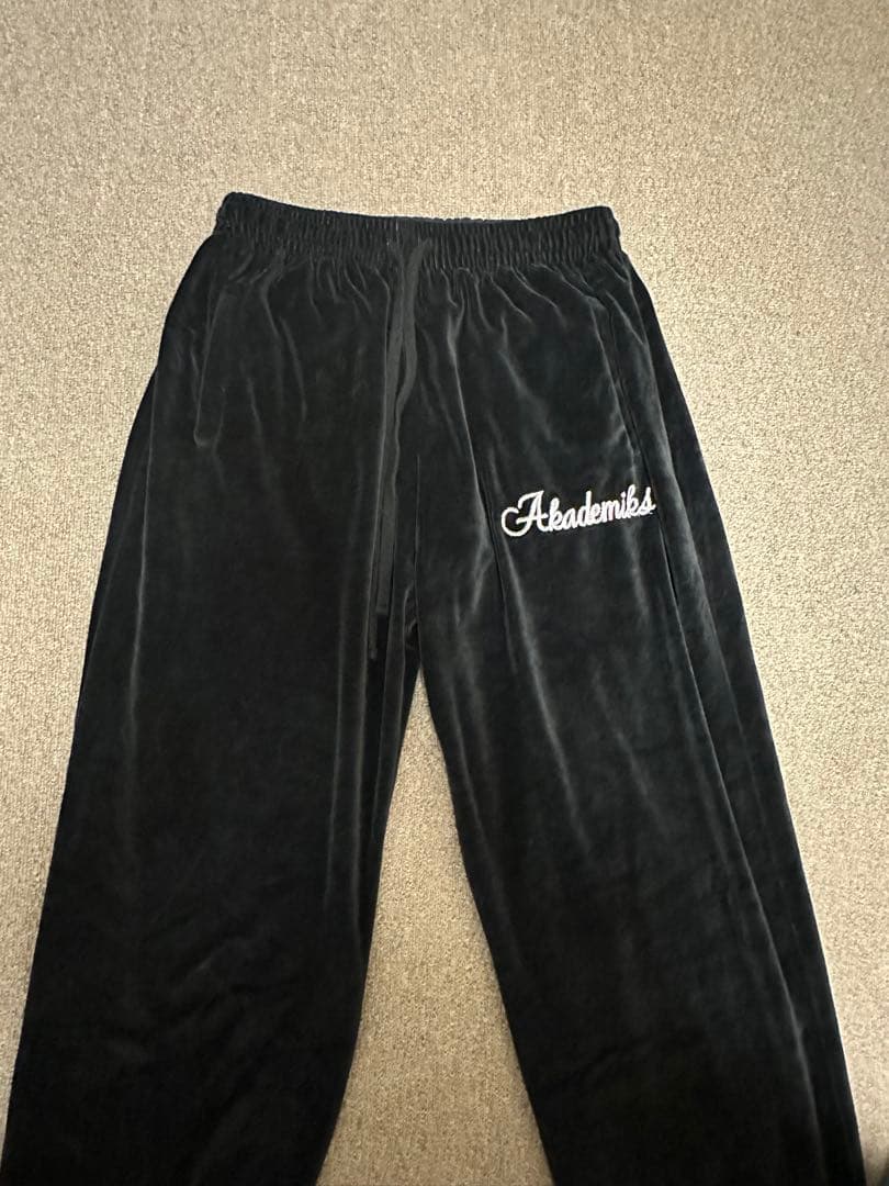 レア！ AKADEMIKS アカデミクス ベロア セットアップ 黒 上下 L
