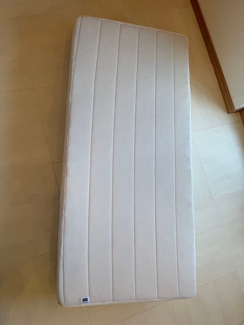 エアウィーヴ スマート Z01 9cm 三つ折り　ダブルサイズ