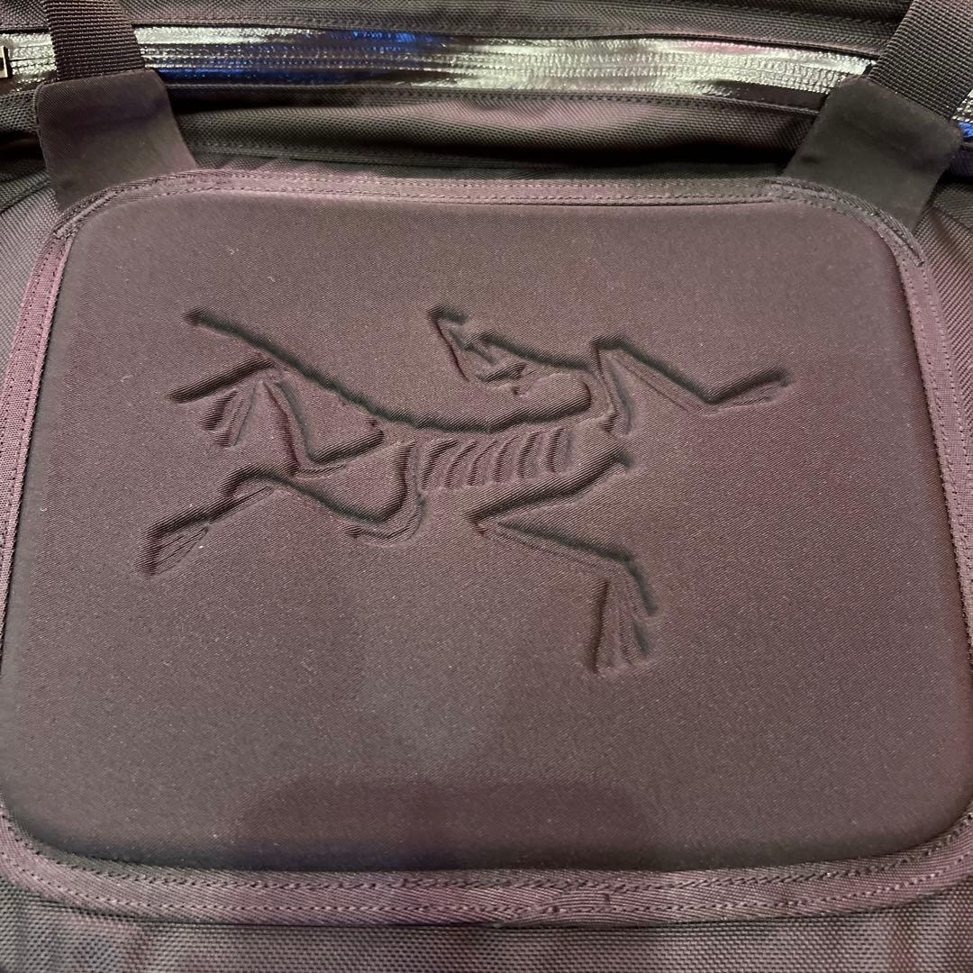 【廃番モデル】　アークテリクス　アロー8　arro 8　ショルダーバッグ