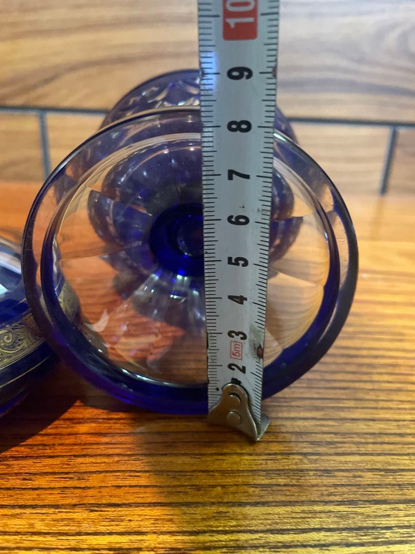 ゴブレット蓋付き　飾り　切子　金彩