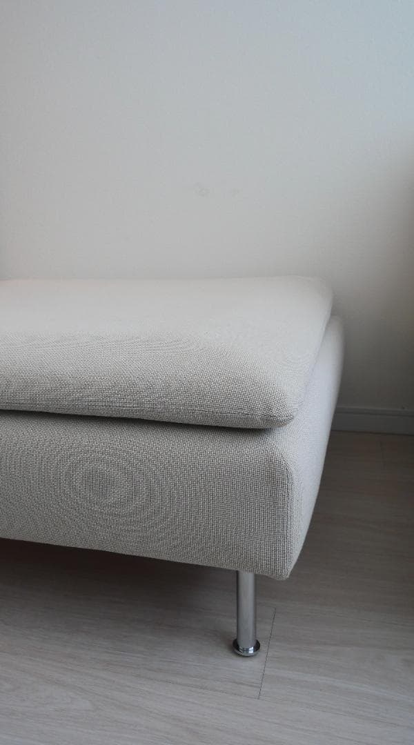 IKEA ソーデルハムン オットマン カバー付き フリードトゥナ ライトベージュ