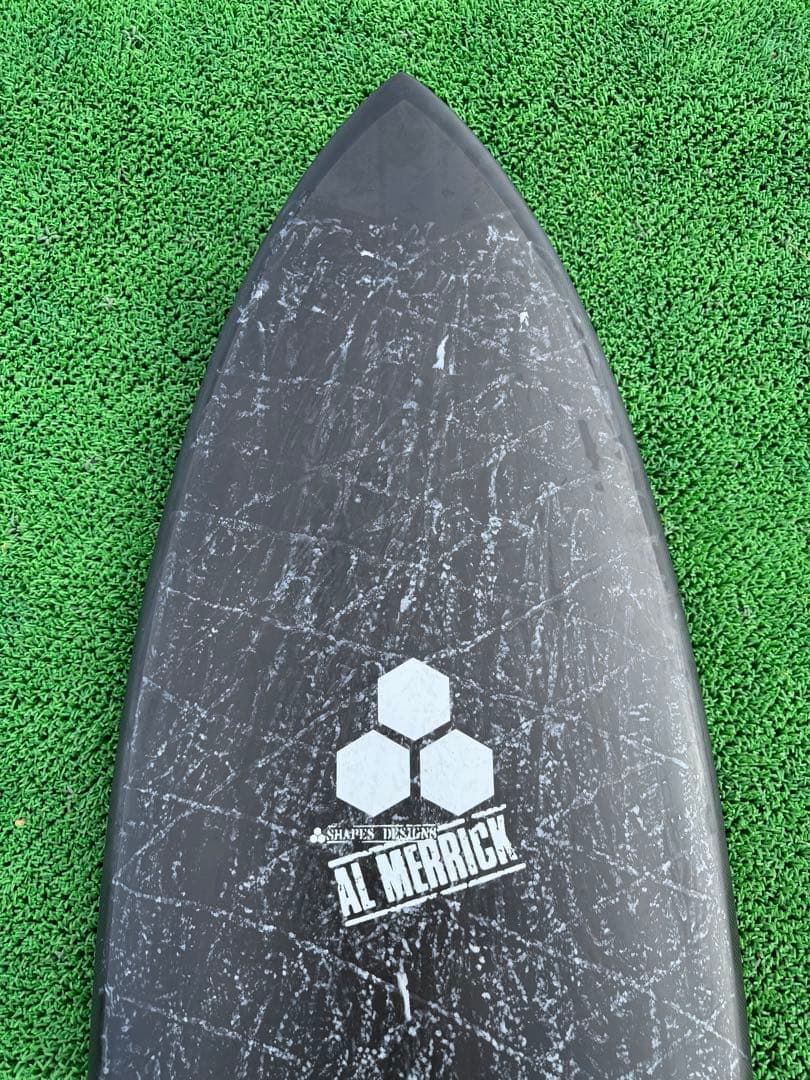 サンダーボルト アルメリック5'11\"美品　ショートボードウルトラジョー配送商品