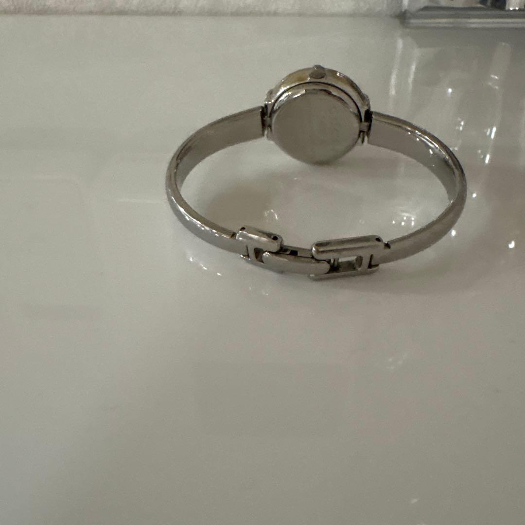 GUCCI バングルウォッチ