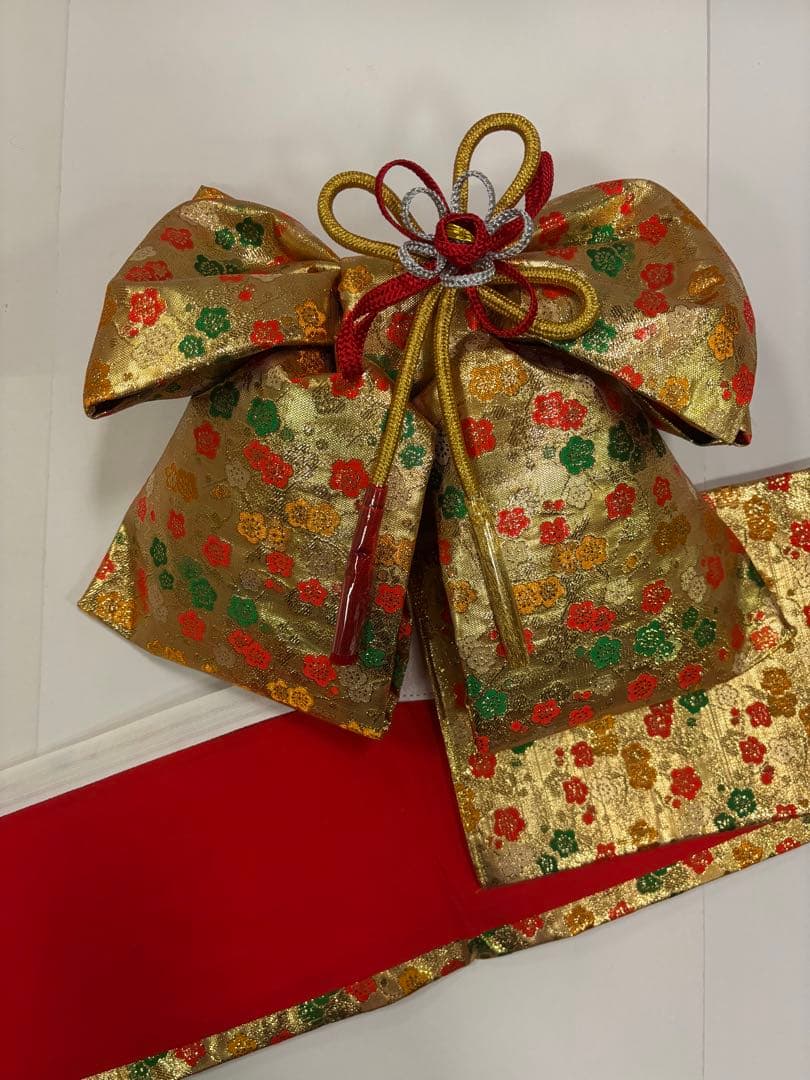 七五三　女の子着物セット　華やかピンク　花車　雪輪　金箔たたき　撫子