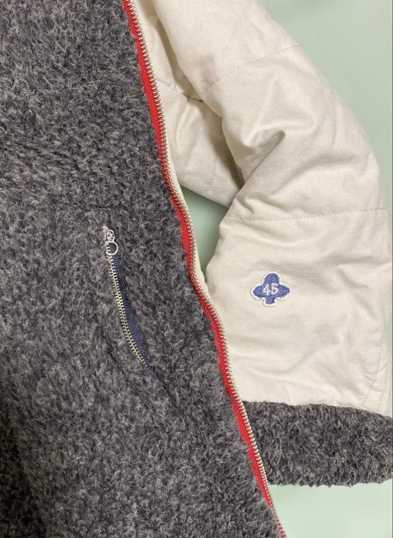 45rpm 日本のブランド　 フード付きコート　 淡いベージュにダークグレーボア