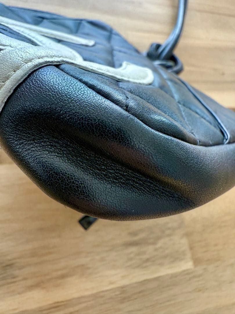 【希少】CHANEL カンボンライン アクセサリーポーチ ポシェット 黒×白