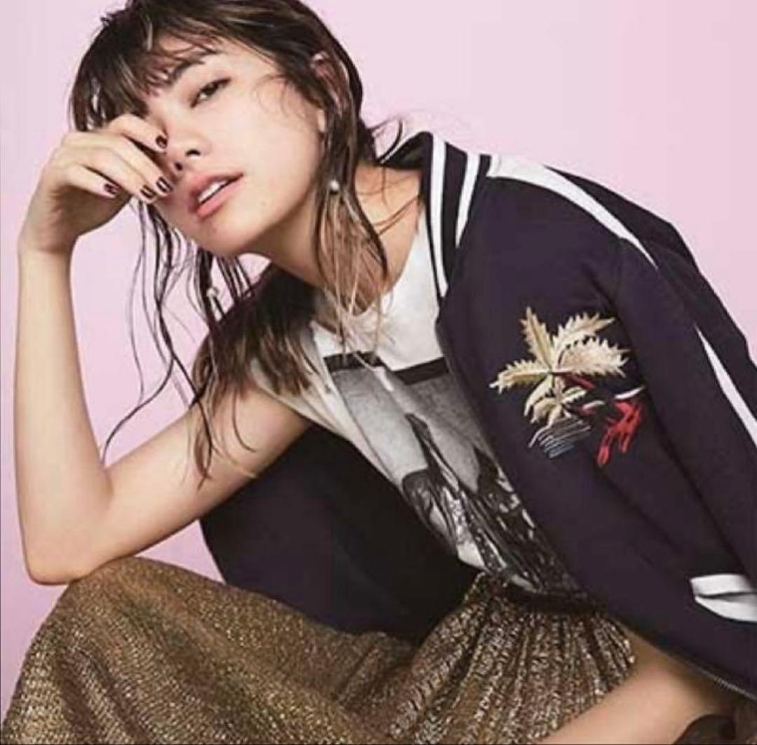 森星着用 刺繍 人気 スカジャン ネイビー ハワイ ローズバッド