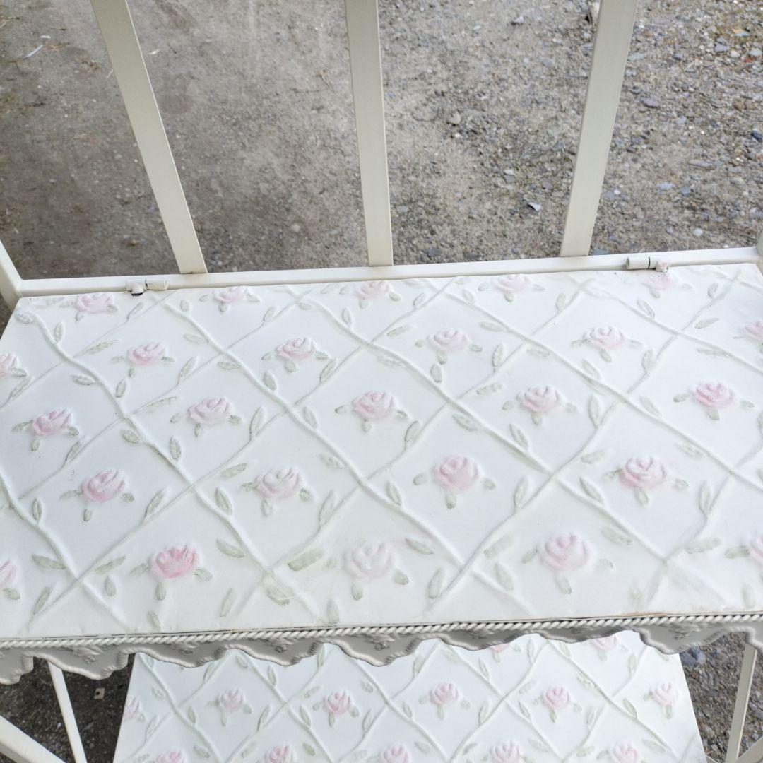 大ママのえぇ子様々　　アイボリー アイアン4段ラック