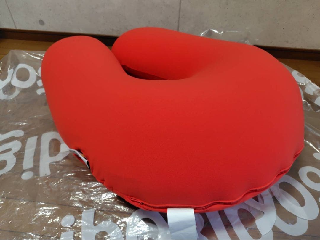 ​C069 Yogibo Support ヨギボー サポート U字 レッド