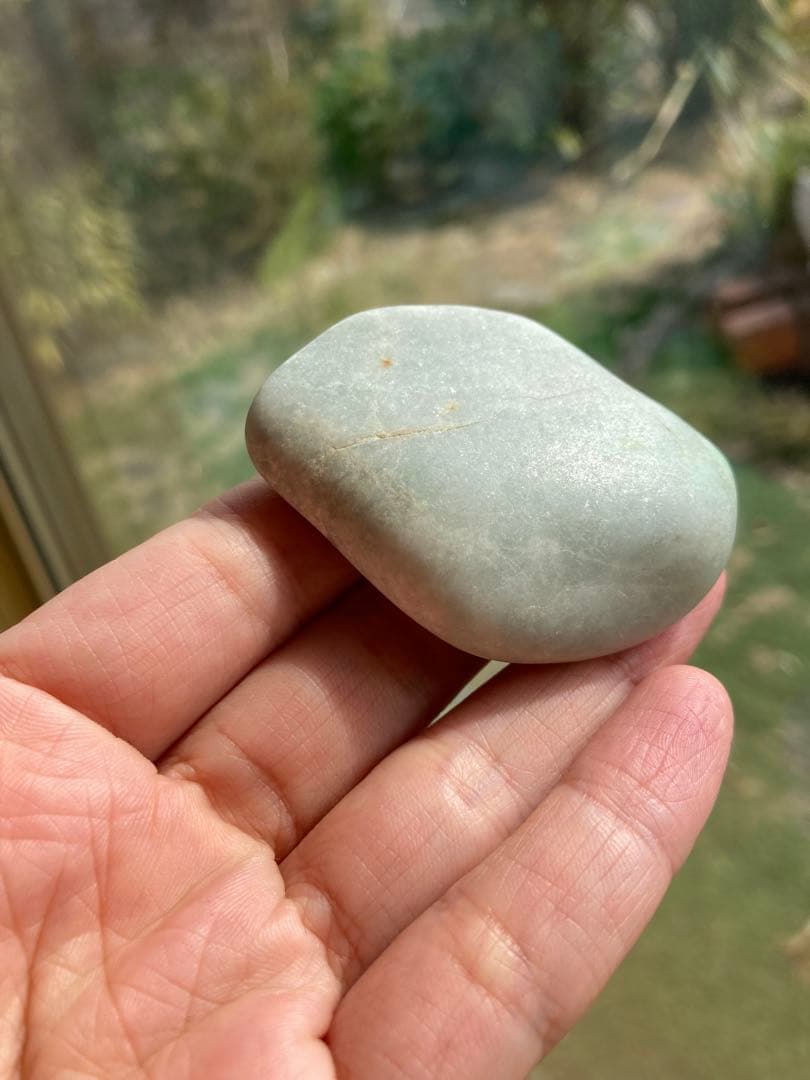 糸魚川翡翠　2個セット　ひすい　原石　圧砕