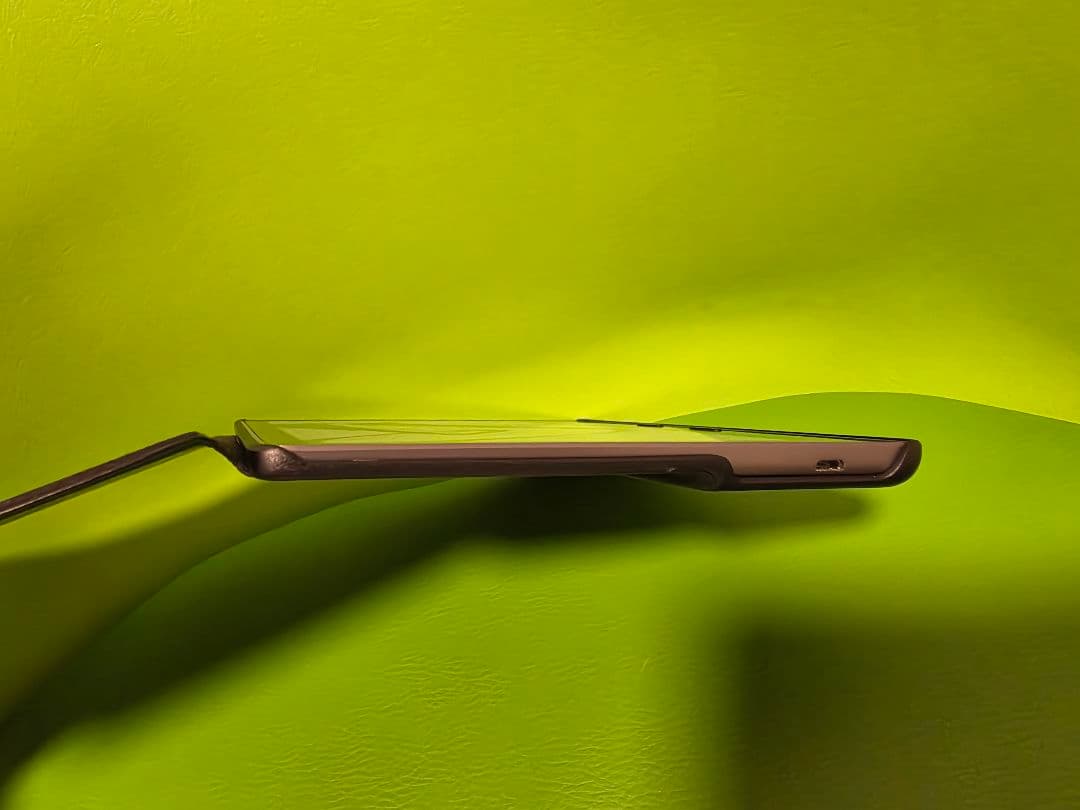 Kindle Oasis+純正レザーカバー