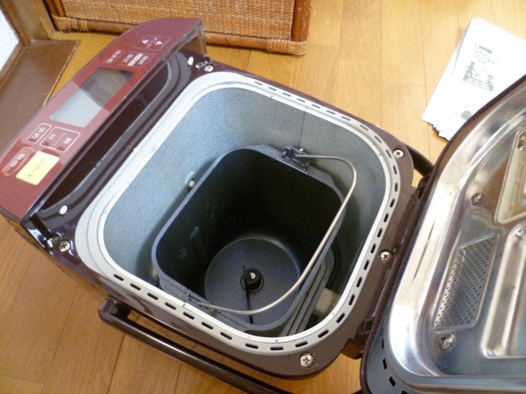 Panasonic ホームベーカリー SD-BMT1000