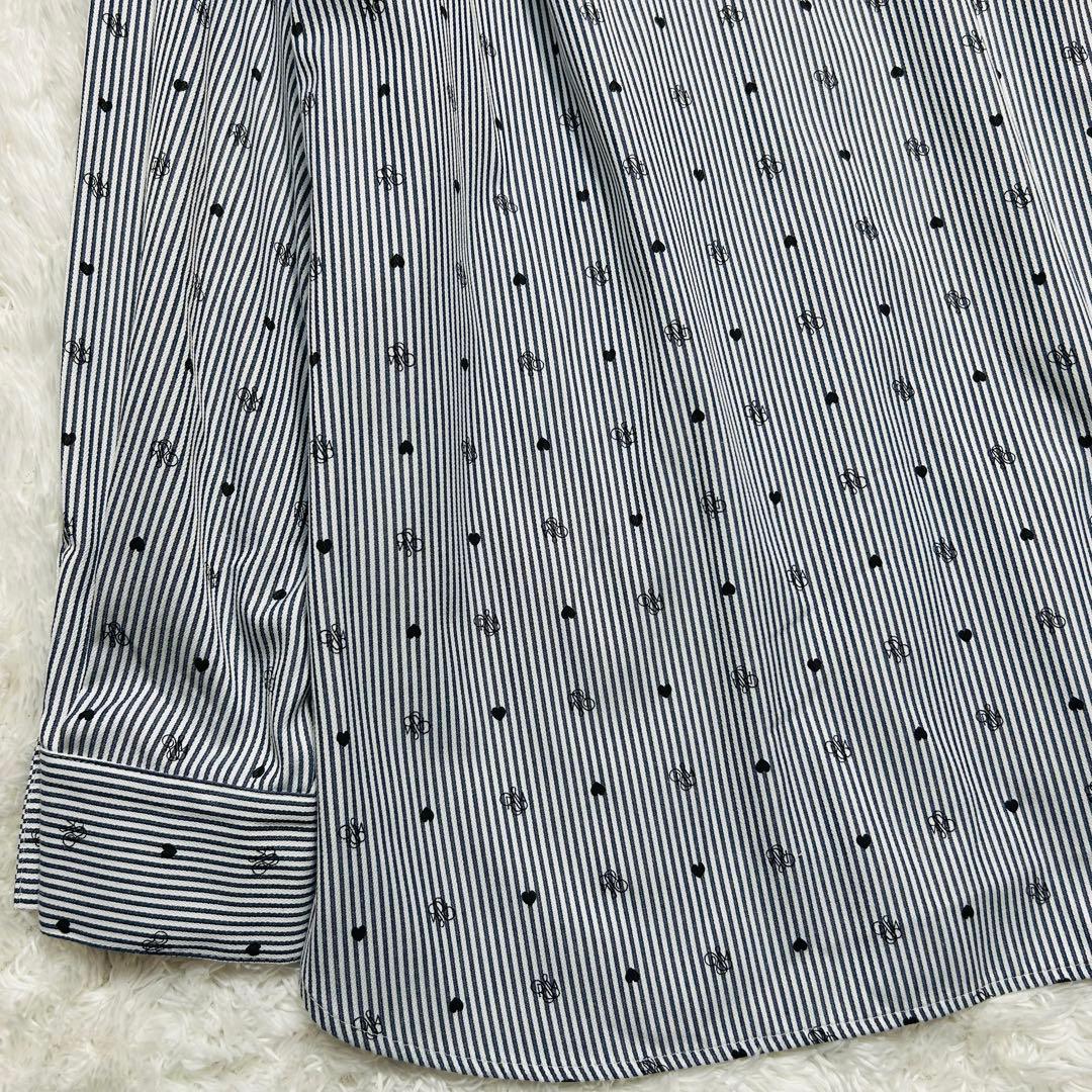 美品 rosymonster ロージーモンスター ハートロゴシャツ ネイビー