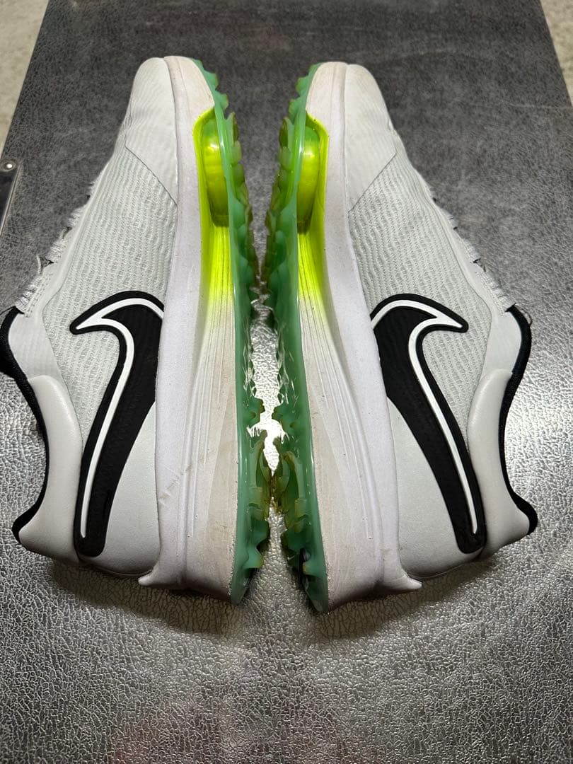 ナイキ　ゴルフシューズ