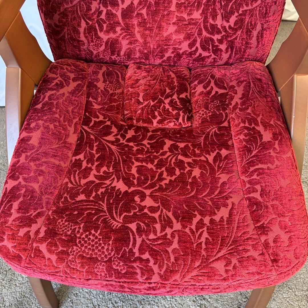 21⭕️展示品　ポスチャーサポートチェア　PSC-IV　赤　腰痛対策　設置無料