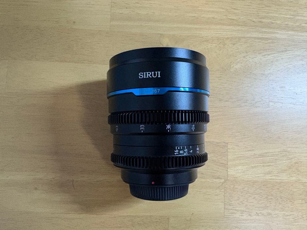 SIRUI Night Walker 16mm T1.2 MFTマウント