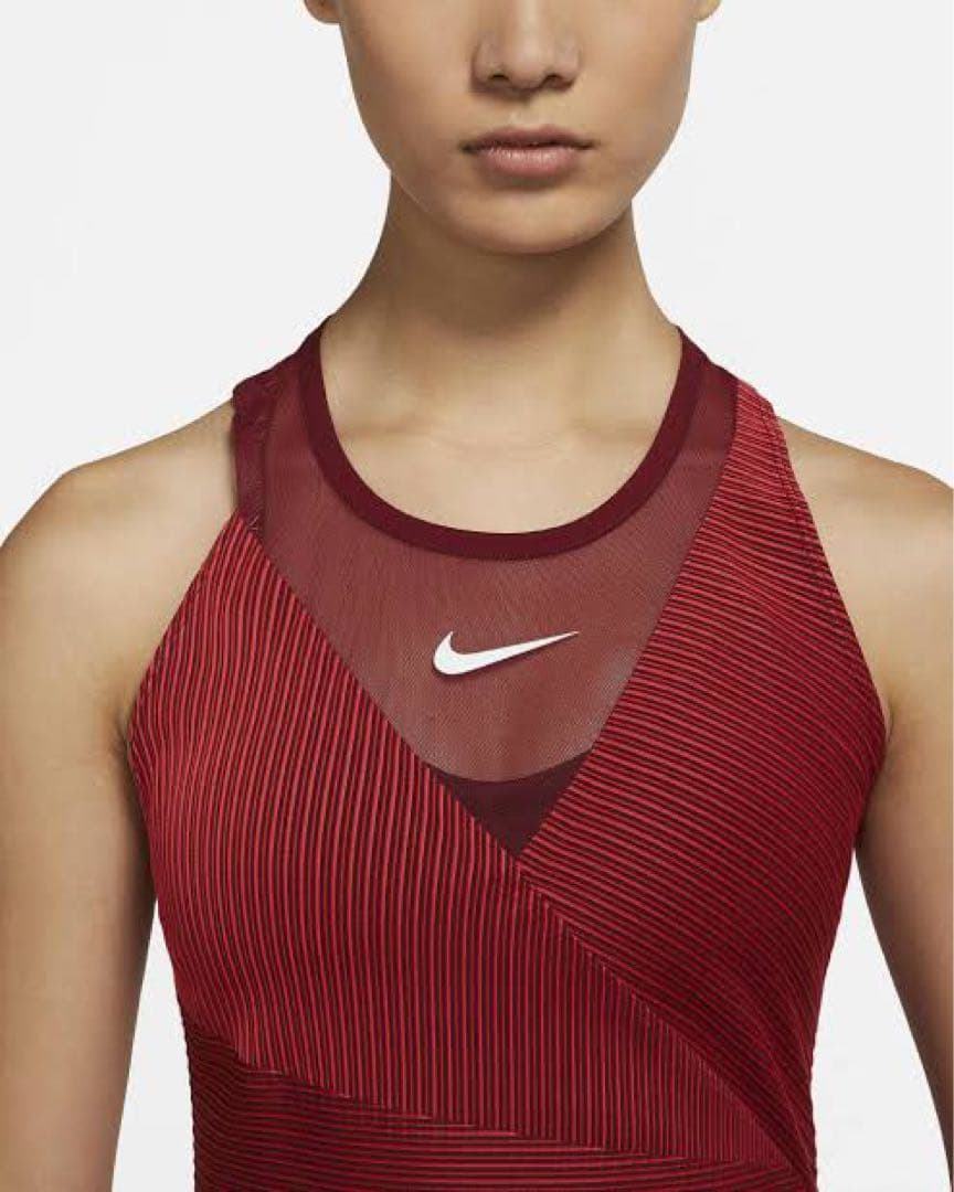 美品＊NIKEナイキ＊アシンメトリーとメッシュスリットが可愛いテニスドレスM