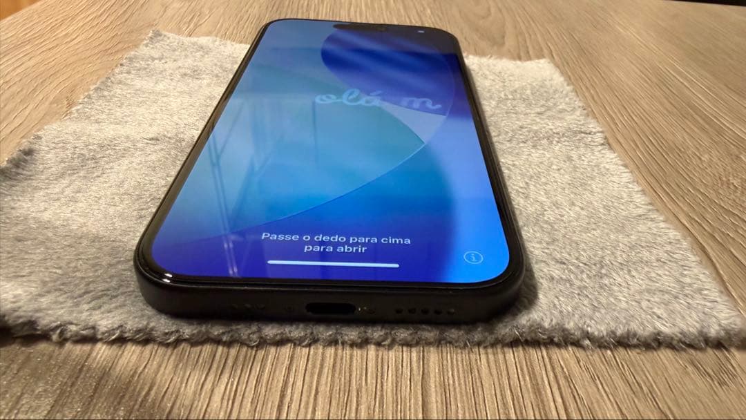 Apple iPhone 15ブラック【中古美品】【11/15までの出品】