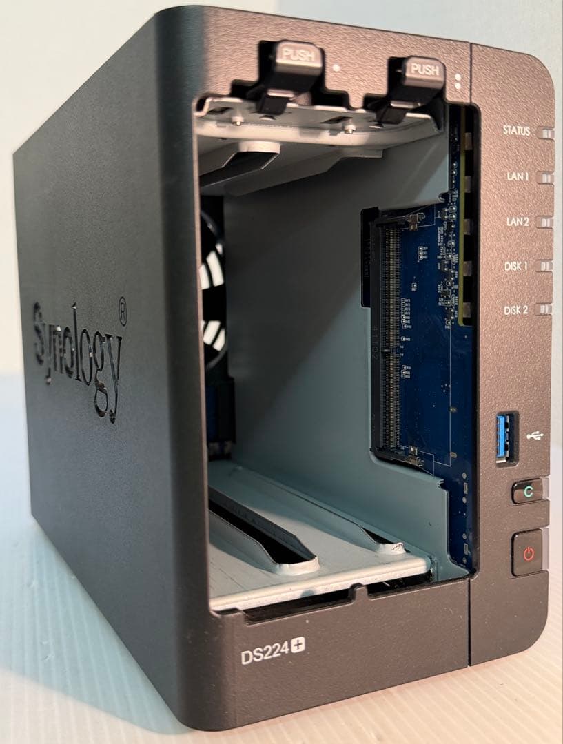 Synology NASキット 2ベイ DS224+/G ガイドブック付
