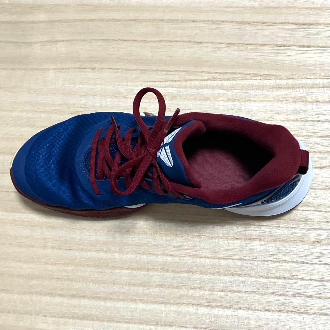 美品 NIKE KOBE MAMBA FOCUS ブルー 25.5cm