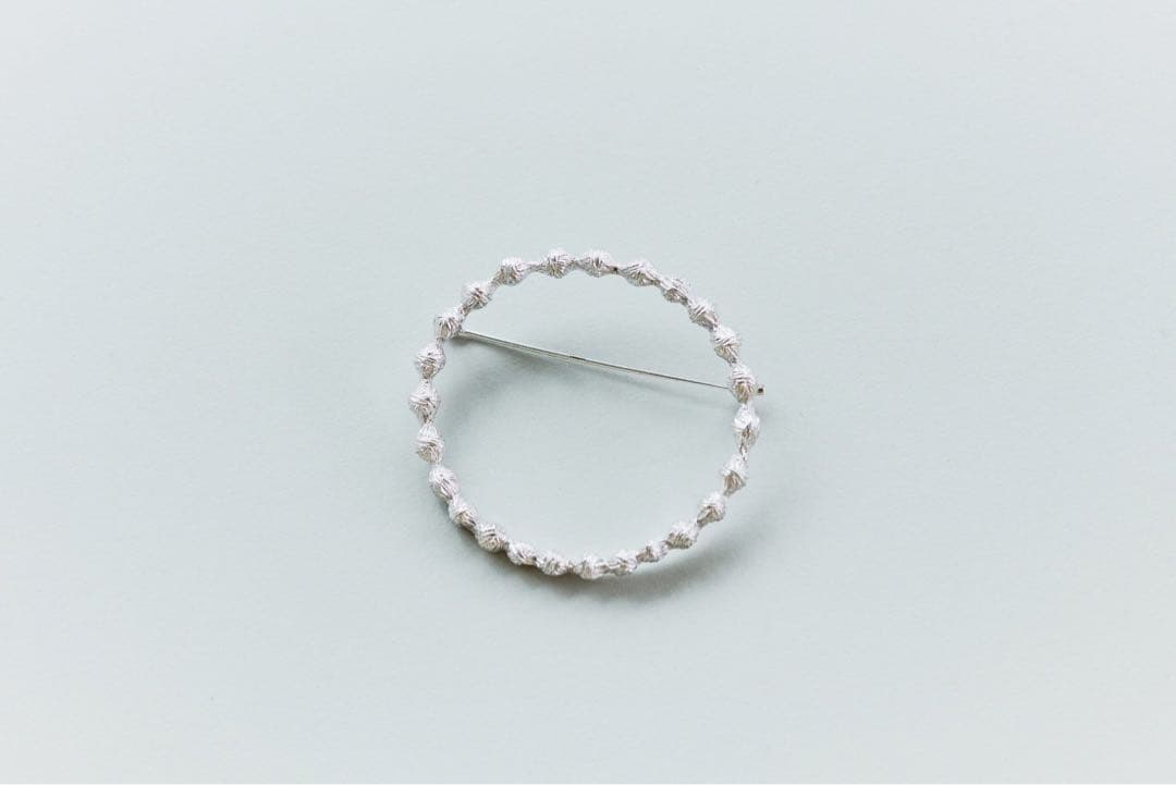 ミナペルホネン　tambourine ブローチ　シルバー