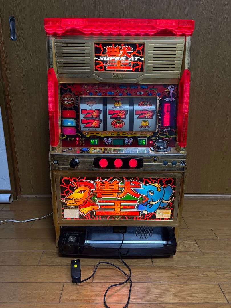 サミー初代 獣王 パチスロ 実機 4号機 スロット