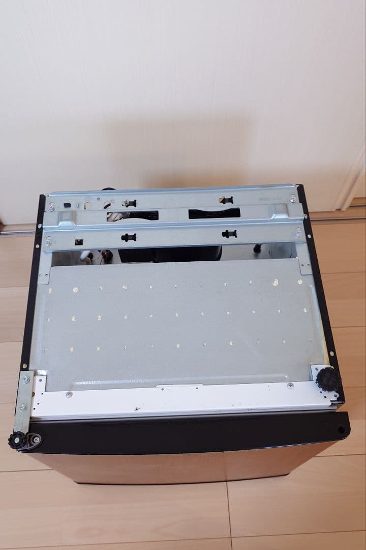 (株)アイリス2023年製 1ドアミニ冷蔵庫 PRC-B051D-M木目調