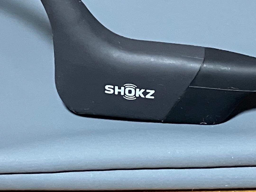 SHOKZ OPENRUN MINI 骨伝導イヤホン 黒
