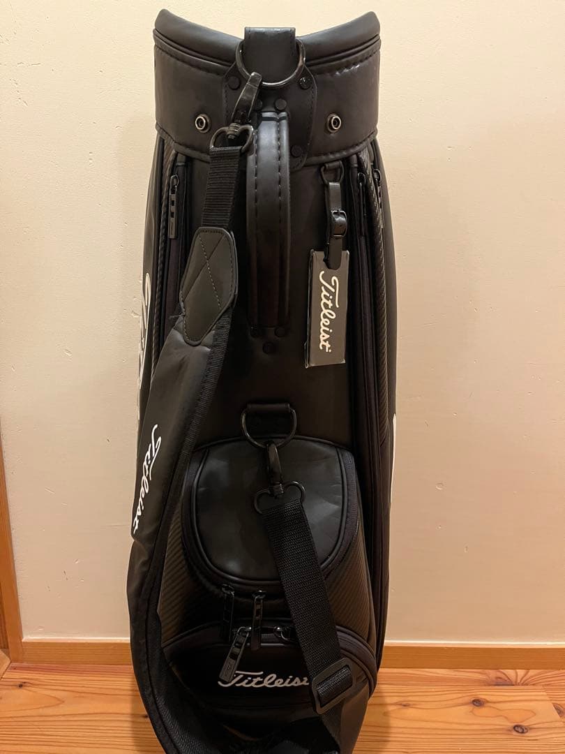 Titleist キャディバッグ ブラック　コアエッセンシャル