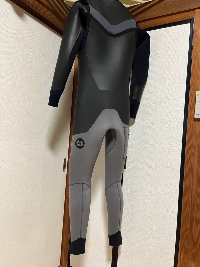 【定価16万円】BE WET セミドライ　AGチタン　ウェットスーツ　5×3㎜