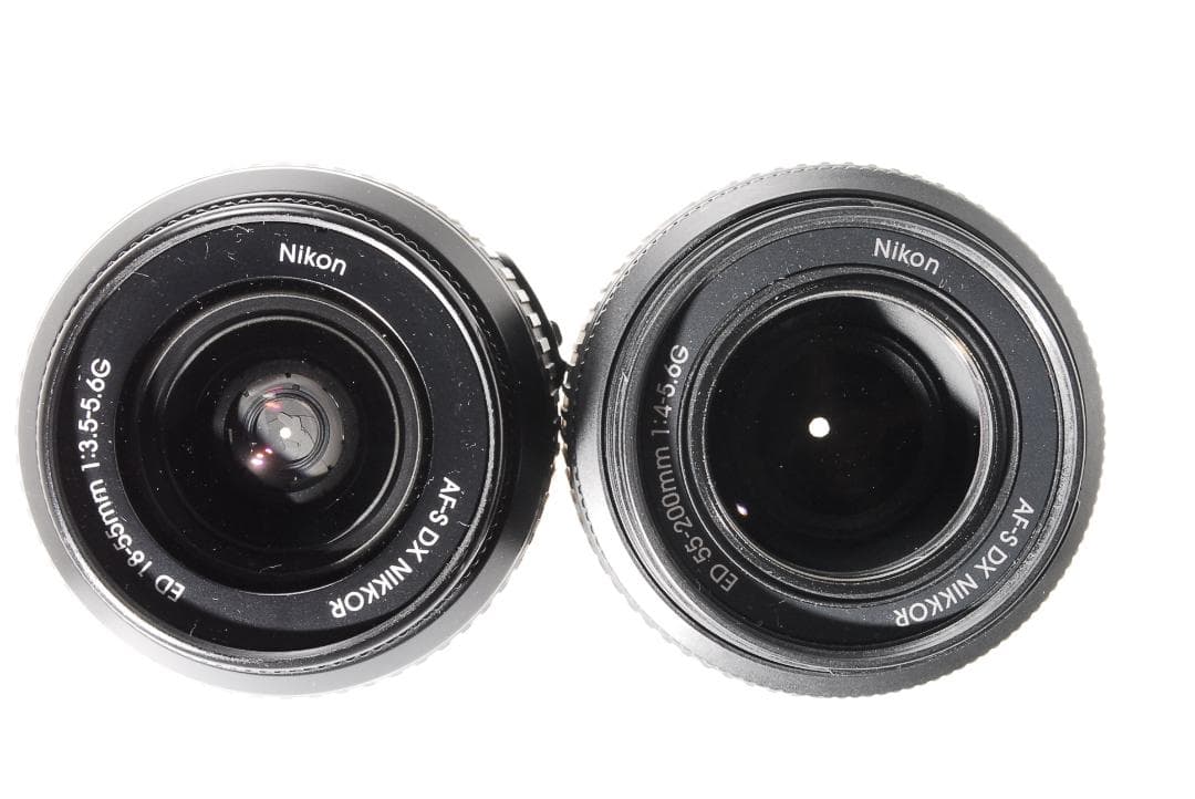 Nikon D5200 ダブルレンズセット 画面反転で自撮り可能♪